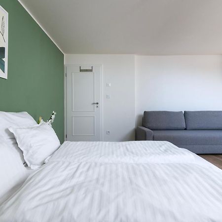 Emerald Apartments Boutique Residence Praha Bagian luar foto