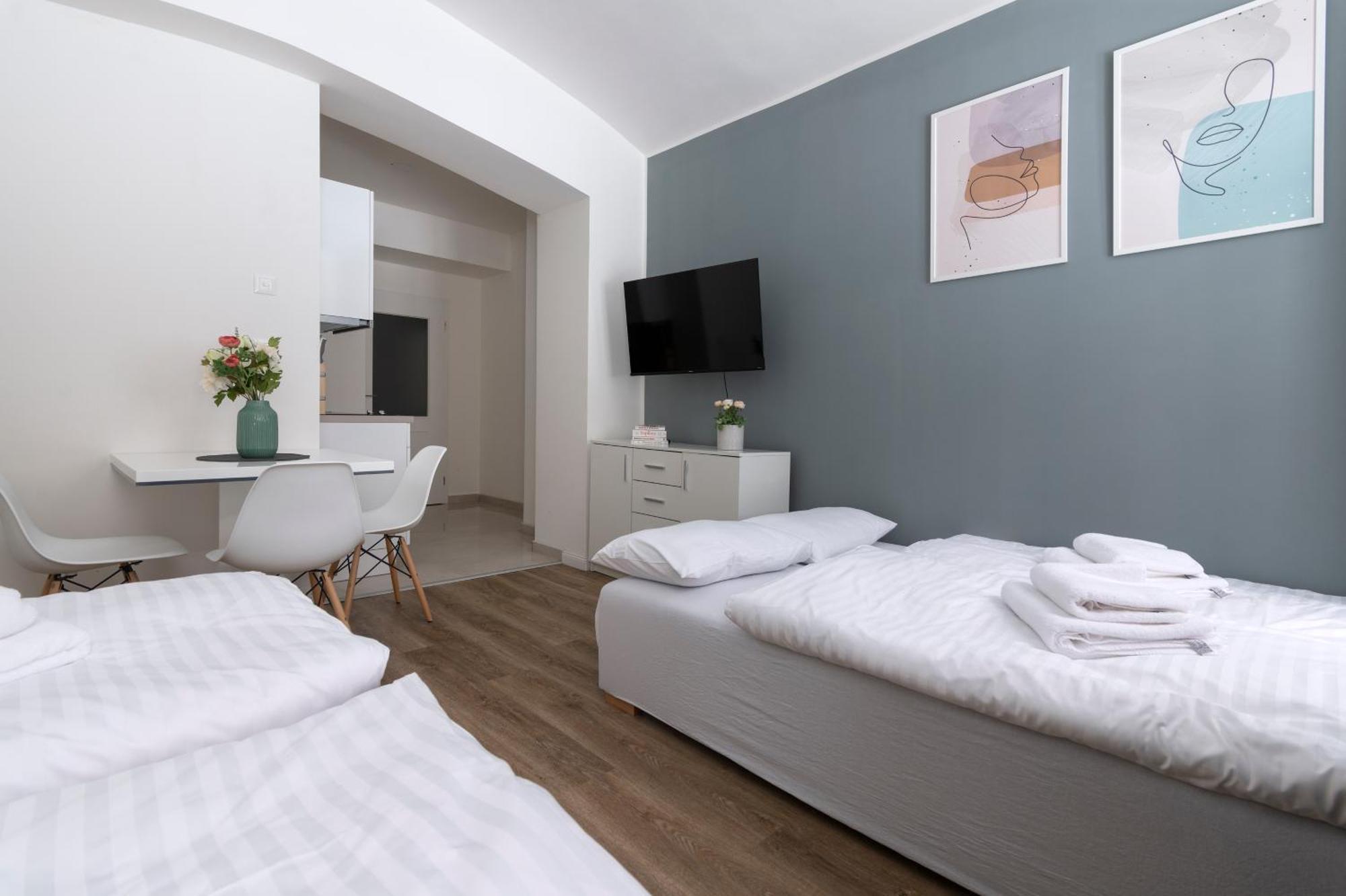 Emerald Apartments Boutique Residence Praha Bagian luar foto