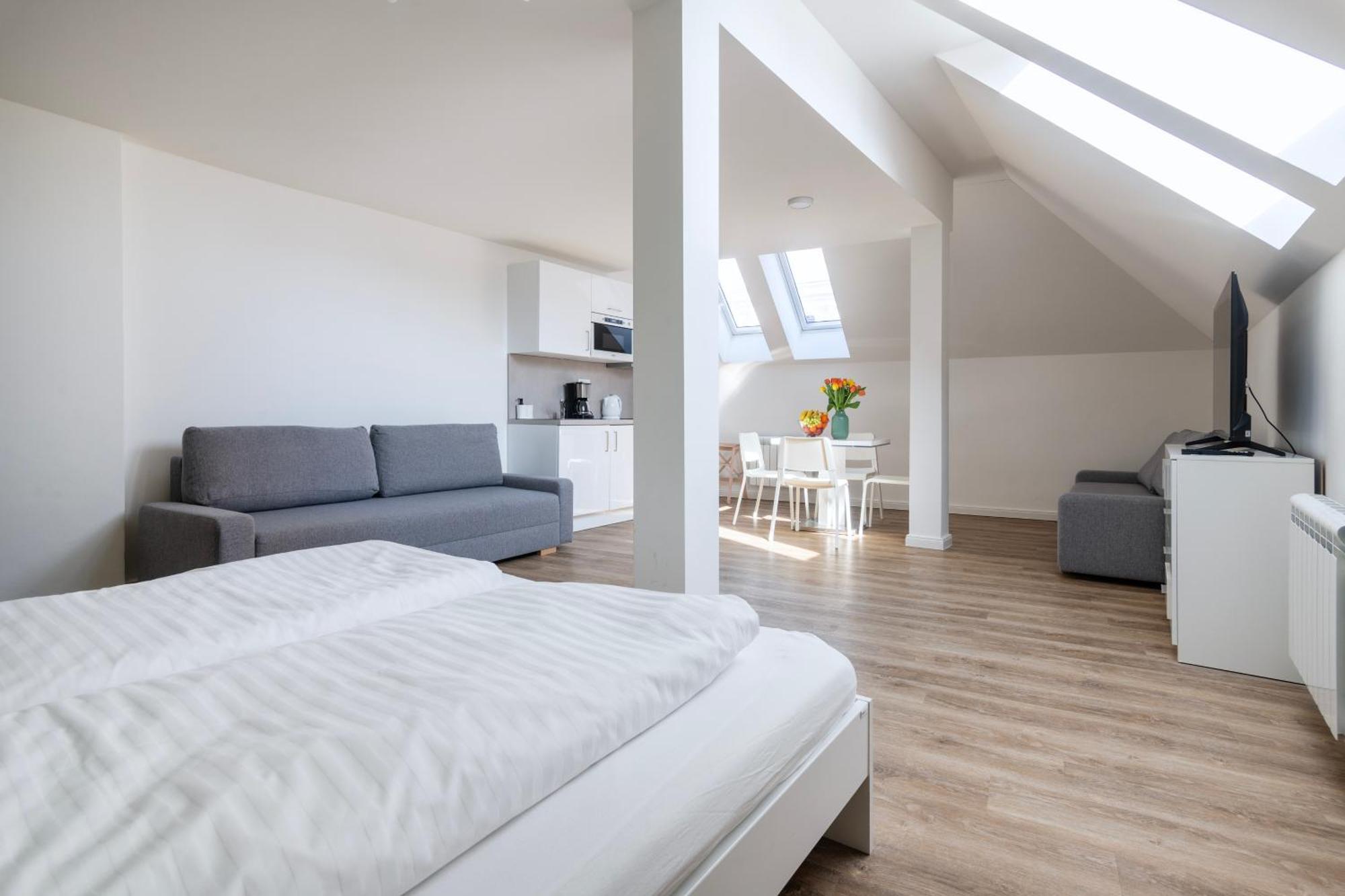 Emerald Apartments Boutique Residence Praha Bagian luar foto